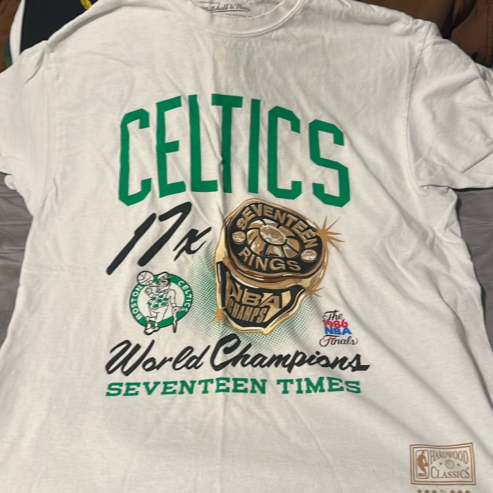 Celtics hardwood classics